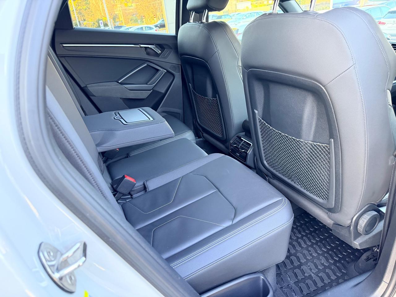 Audi Q3 SPB 40 TDI quattro 200cv S tronic line edition gesso