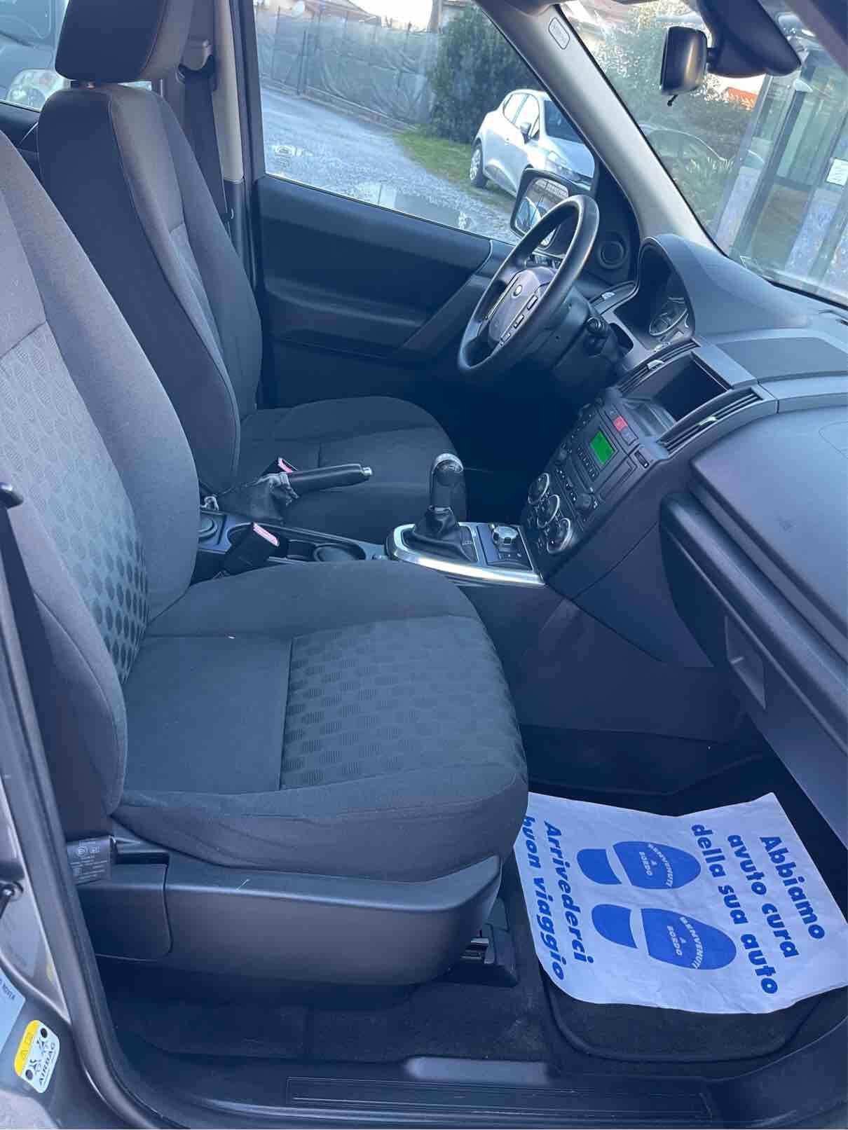 LAND ROVER FREELANDER - GANCIO TRAINO