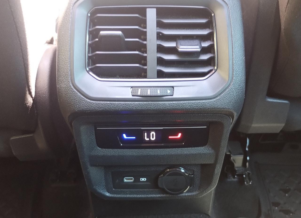 Volkswagen Tiguan 2.0 TDI 150 CV SCR DSG Elegance