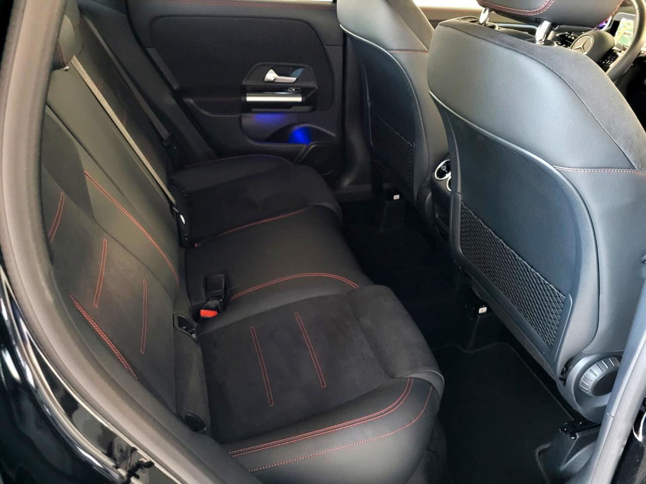 Mercedes-benz GLA 200 d AMG Line 8G-DCT LUCI AMBIENTE KEYLESS NAV