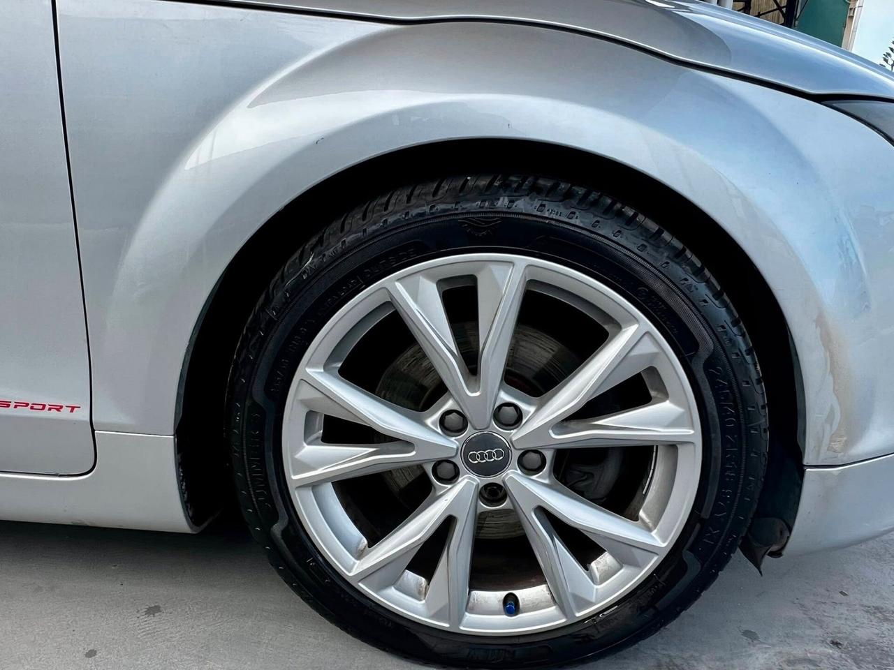 AUDI TT 2.0 200CV