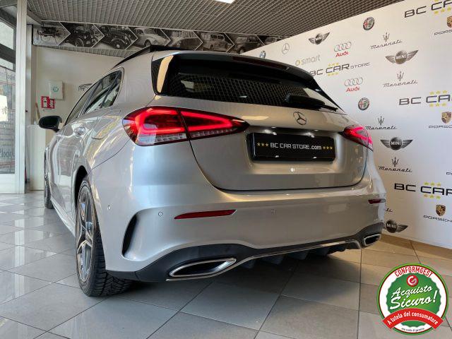 MERCEDES-BENZ A 180 136cv Aut. Premium AMG *TETTO