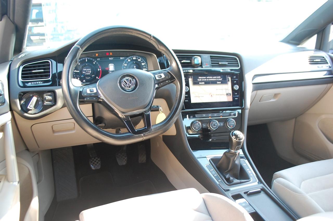 Volkswagen Golf 5p 1.6 tdi Highline 115CV Uff Italy Navi Clima USB