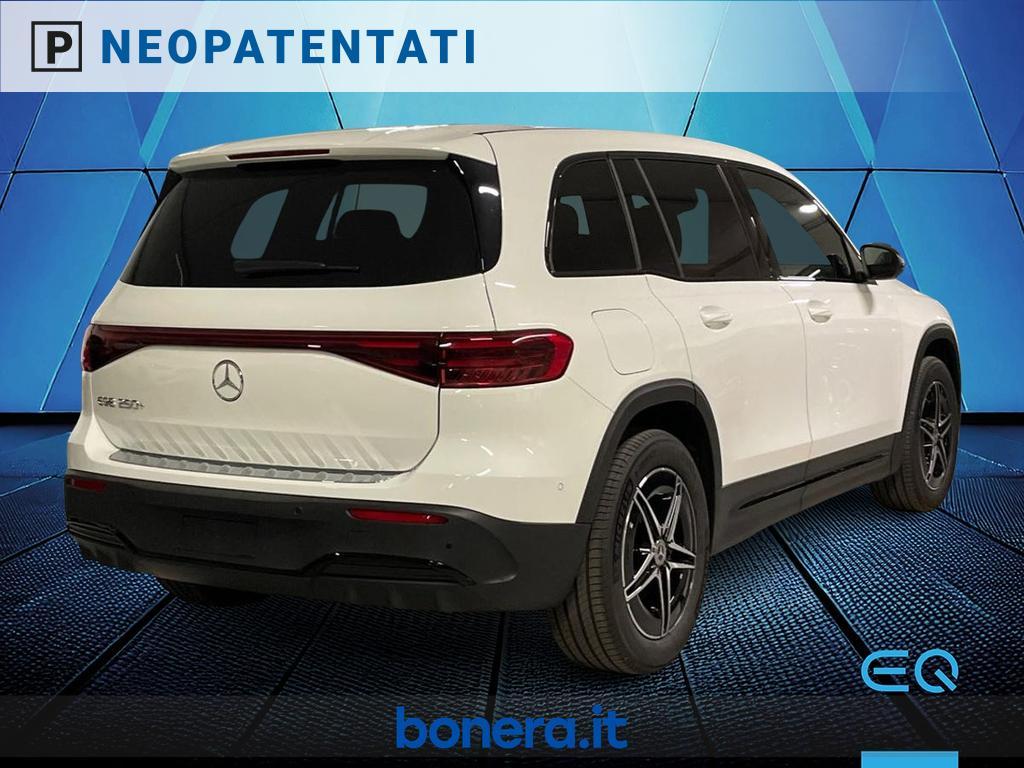 Mercedes EQB 250+ AMG Line Advanced