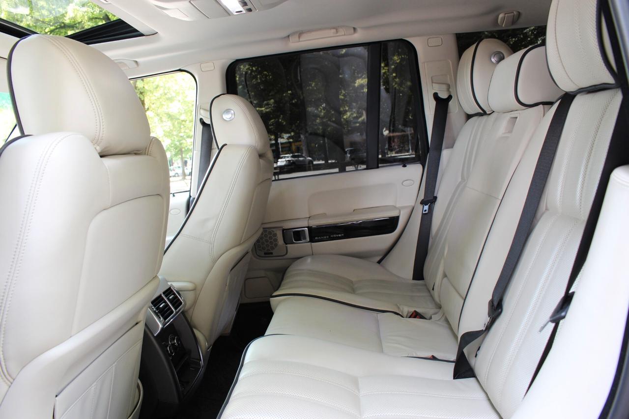 Land Rover Range Rover Range Rover 4.4 TDV8 Vogue