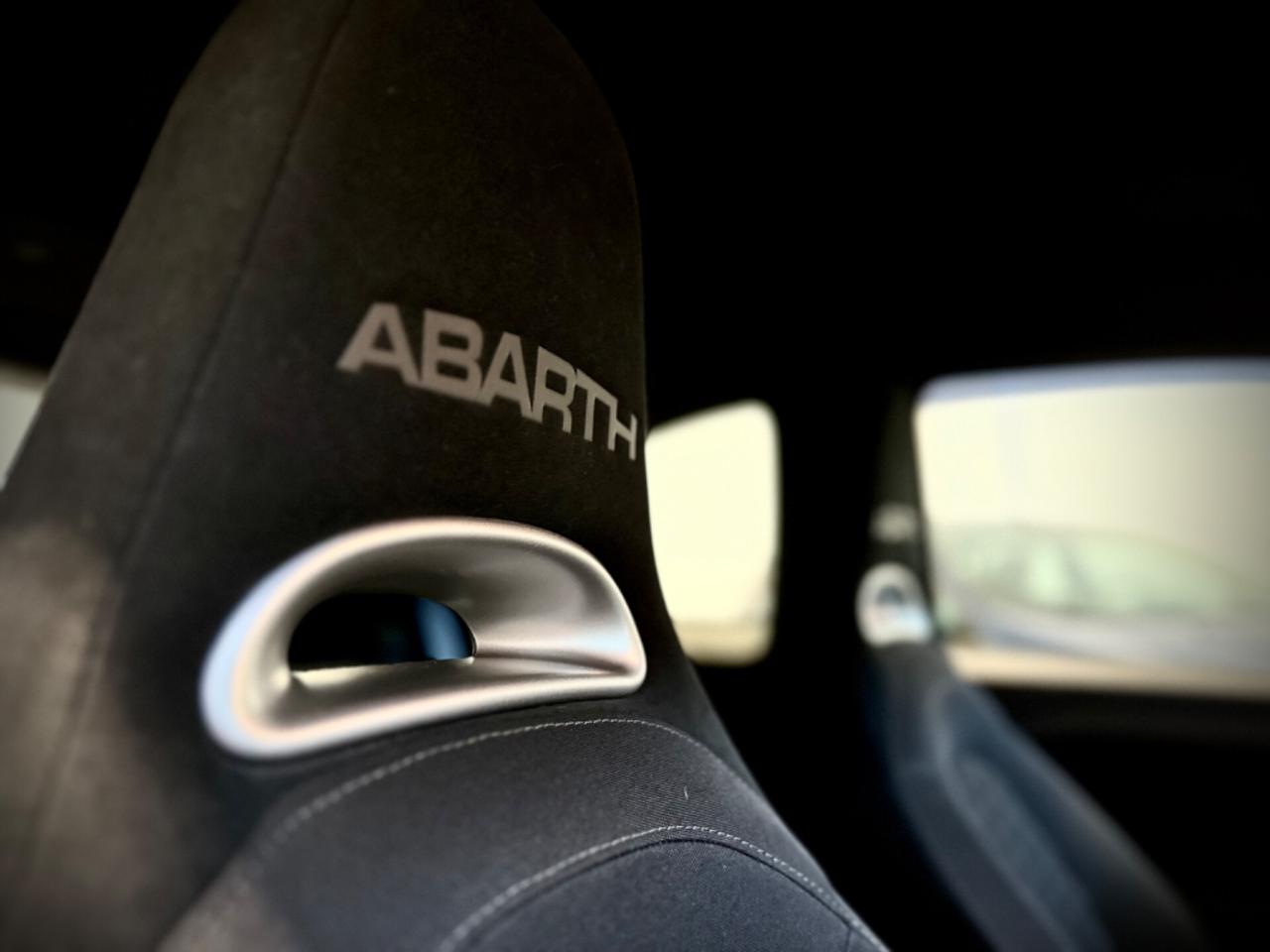Abarth 595 1.4 Turbo T-Jet 165 CV Pista 70th anniversario