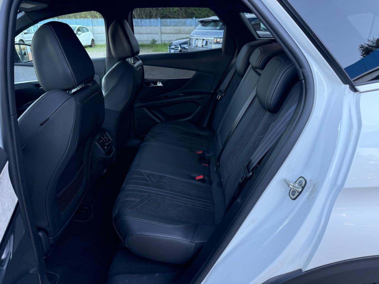 Peugeot 3008 BlueHDi 130 S&S EAT8 GT-LINE