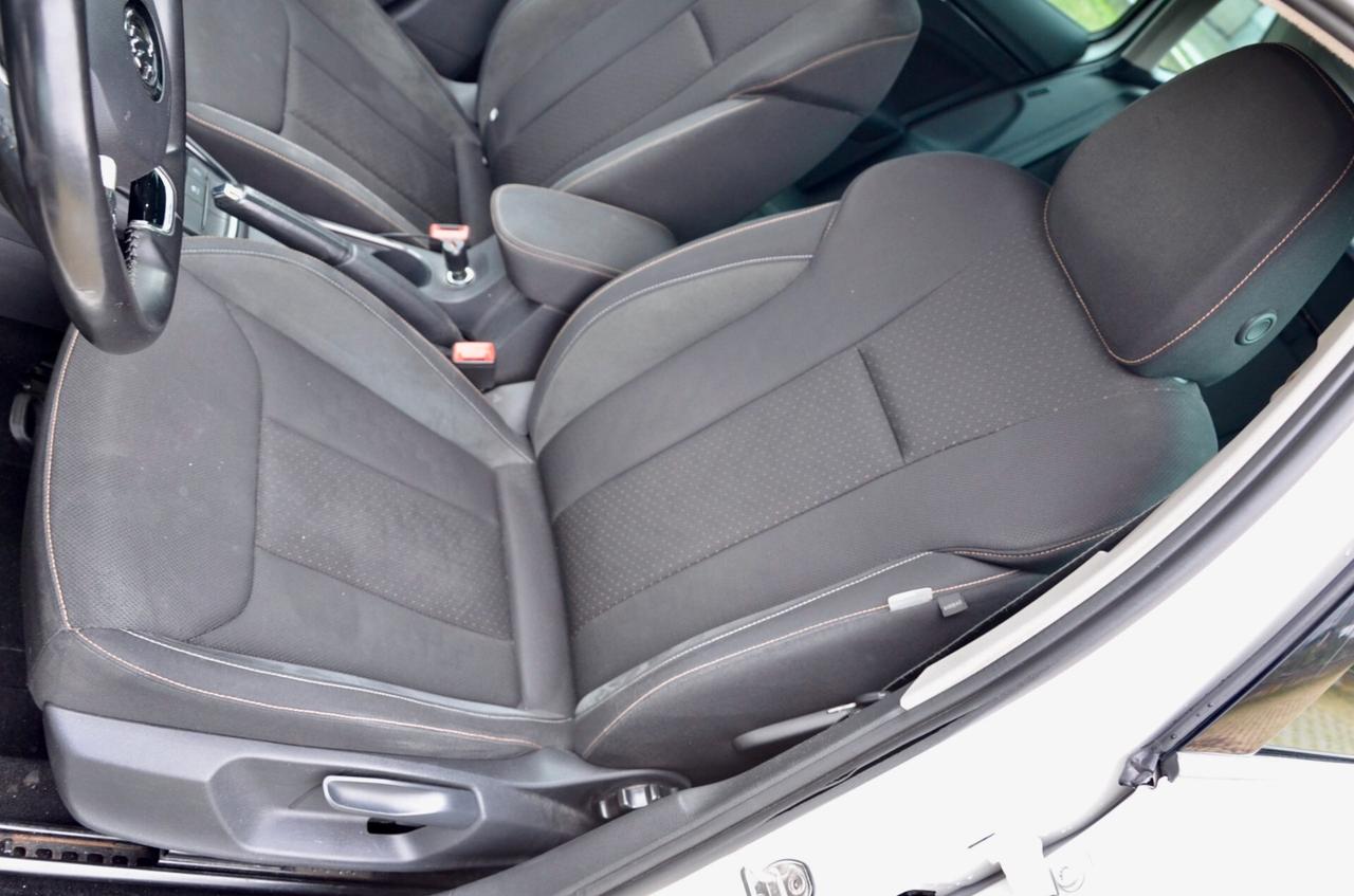 SKODA KAMIQ 1.0 TSI SCOUTLINE 110cv DSG, UNICO UTILIZZATORE, SERVICE SKODA, UFF ITALIANA, CRYSTAL LIGHTING, RETROCAMERA, PERMUTE