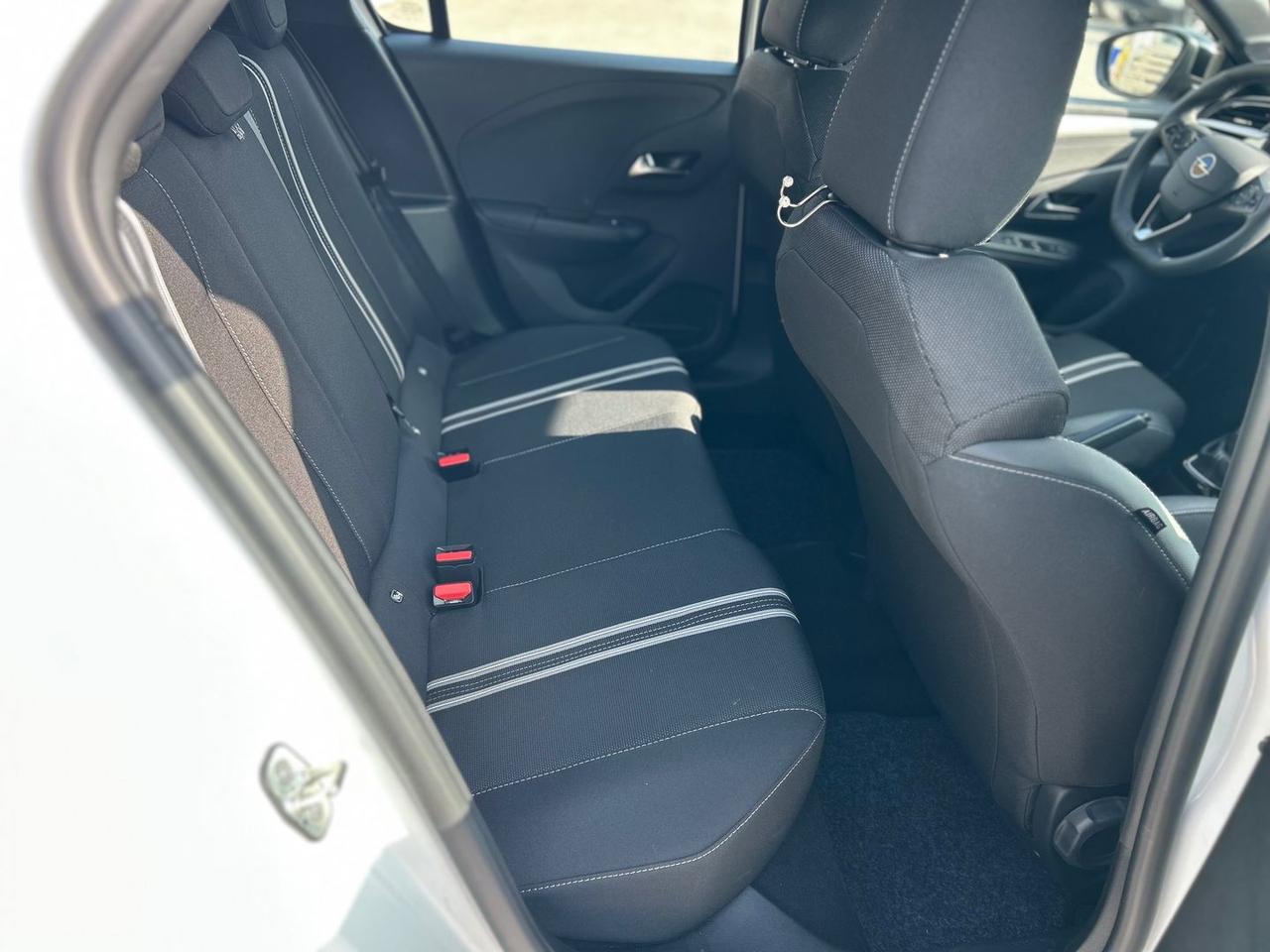 Opel Corsa Edition 1.2 Direct Injection Turb #9783