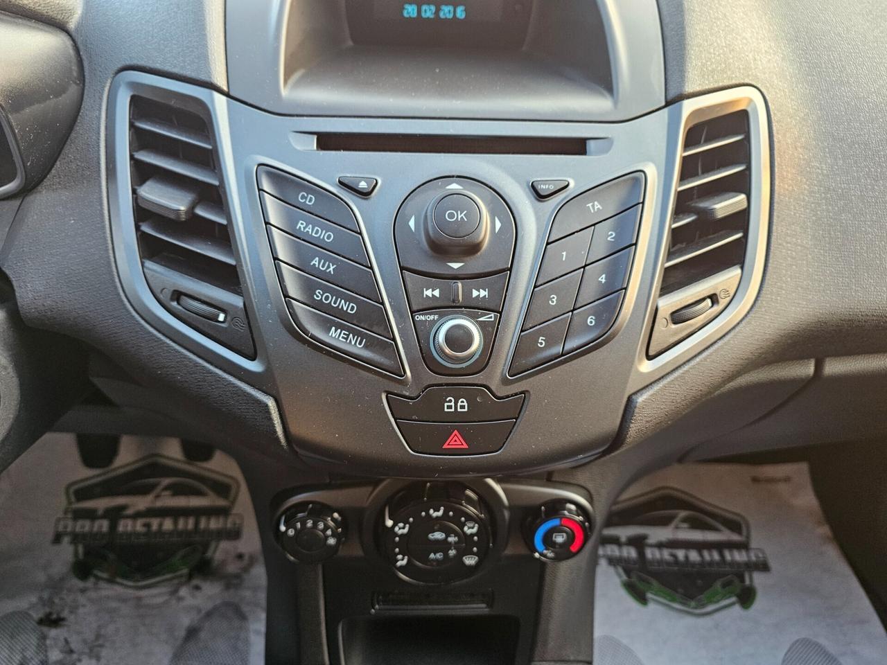 Ford Fiesta 1.2 60CV 5 porte - Neopatentati
