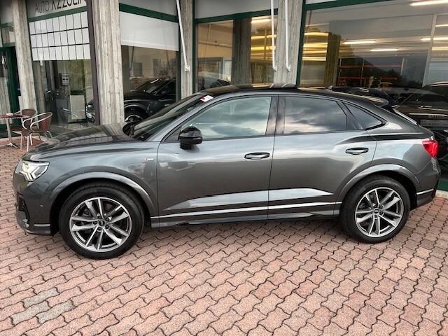 Audi Q3 Sportback 40 tdi Q. 200cv S-tr. S-line, Tetto, 19"