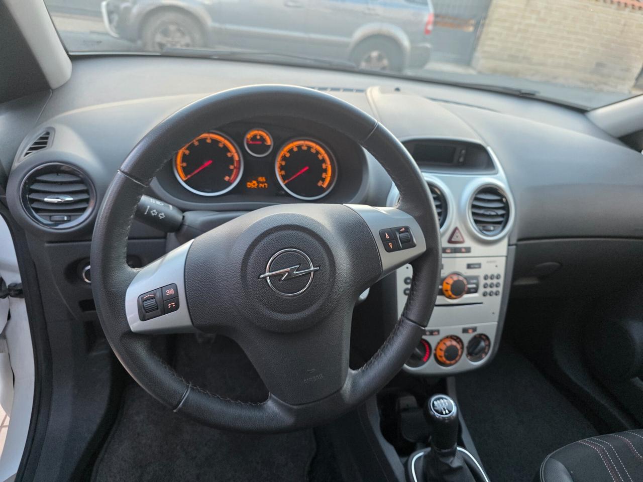 Opel Corsa 1.2 5 porte Elective