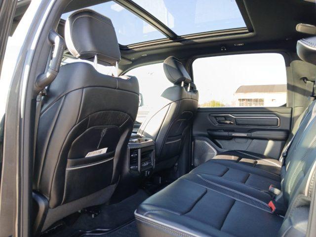 DODGE RAM 5.7 GPL V8 Limited Night N1