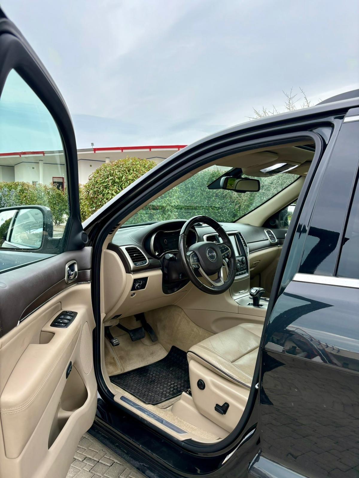 Jeep Grand Cherokee 3.0 V6 CRD 250 CV Multijet II Overland
