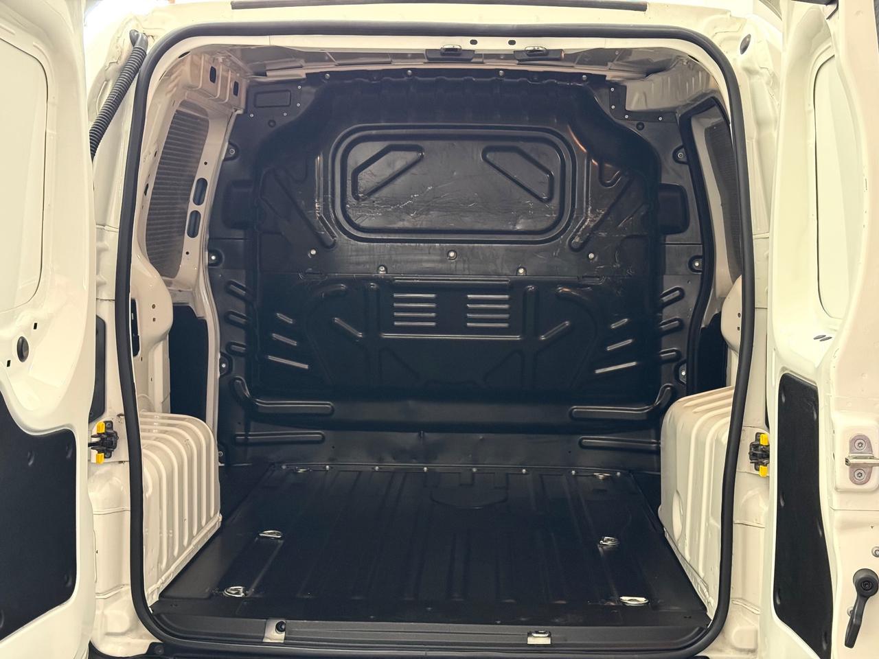 Fiat Fiorino 1.3 MJT 95CV Cargo Adventure