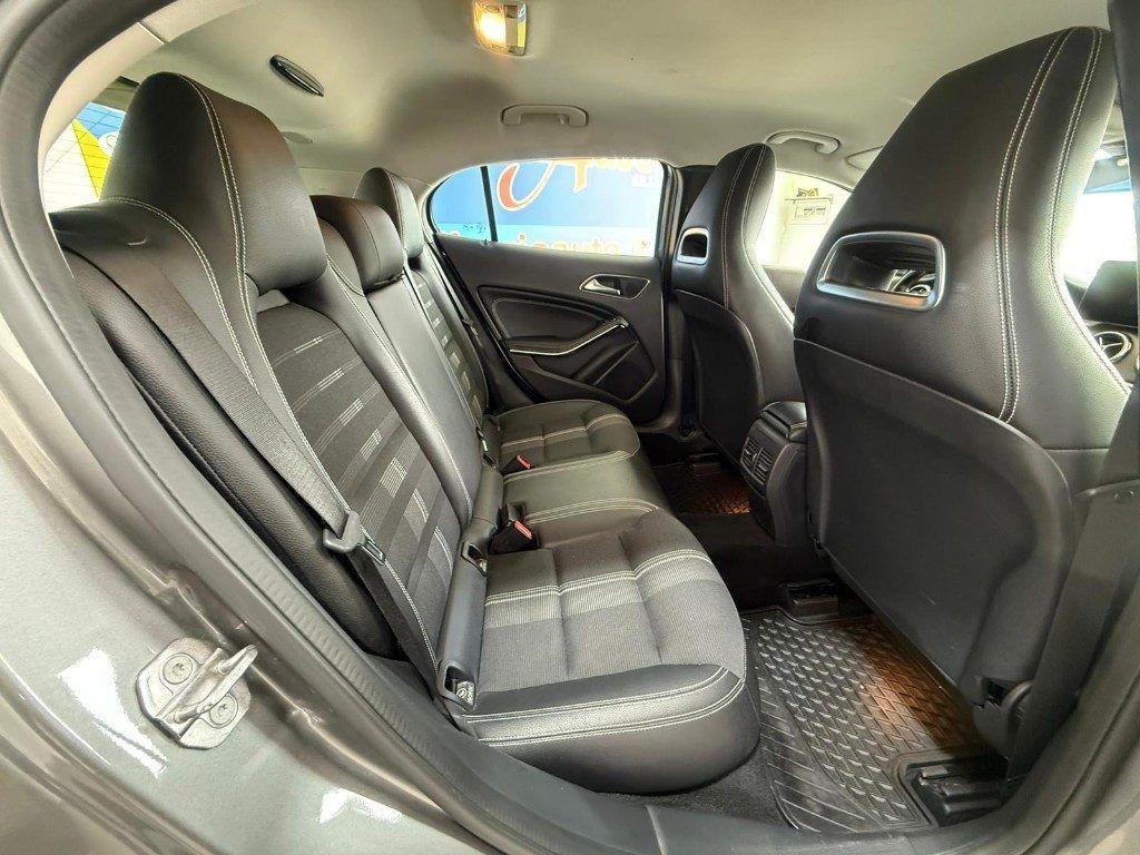 Mercedes-Benz GLA 200 d Automatic Executive