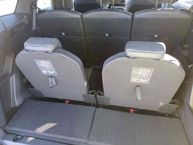 PEUGEOT 5008 BlueHDi 130 S&S EAT8 Allure Pack