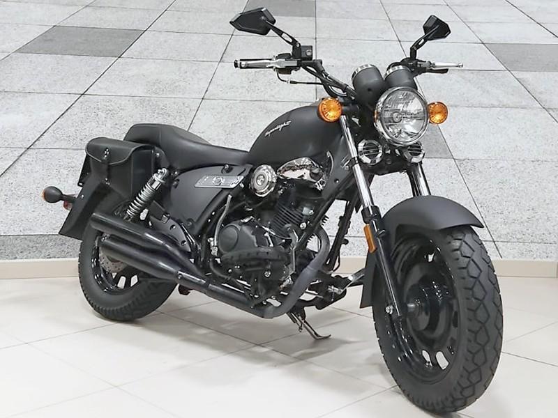 Keeway Superlight 125