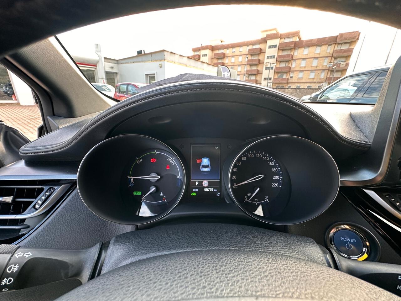 Toyota C-HR 2.0 Hybrid E-CVT Lounge