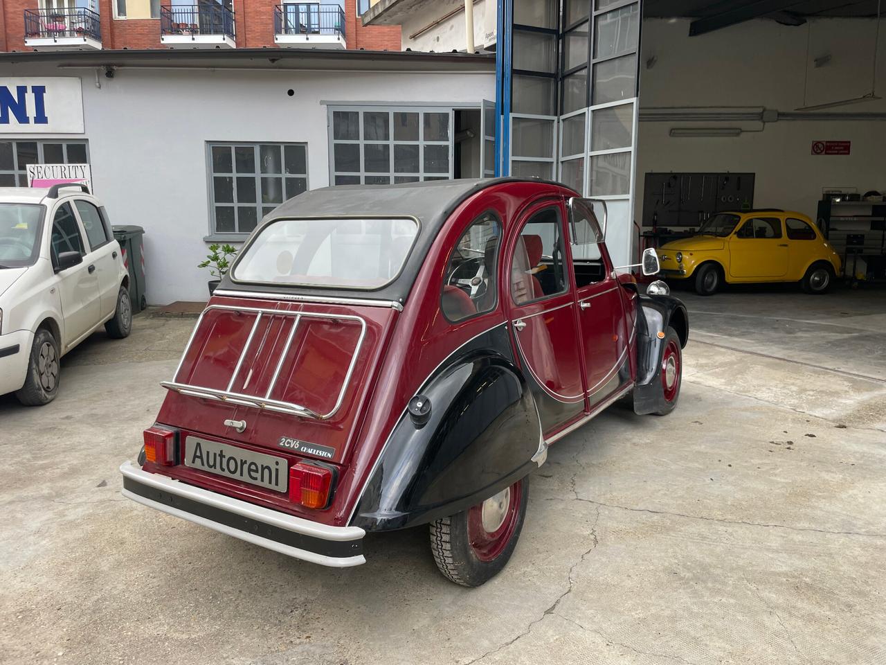 Citroen 2CV CHARLESTON