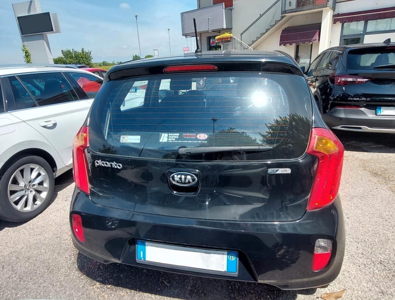 Kia Picanto 1.0 GPL Neopatentati