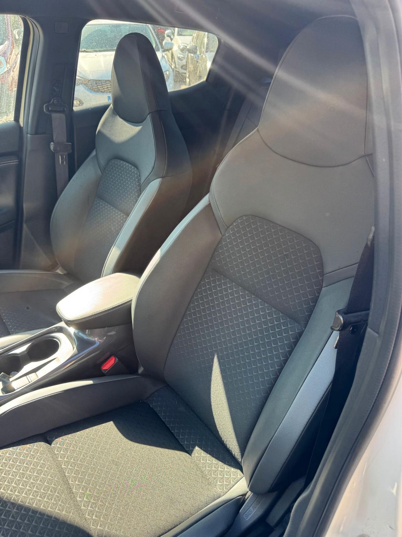 Nissan Juke 1.0 DIG-T 114 CV N-Design