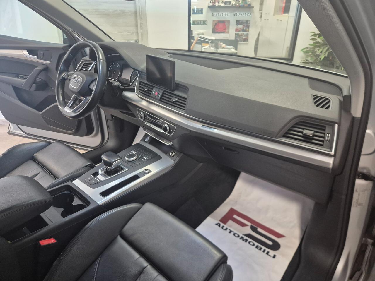 Audi Q5 2.0 TDI quattro S tronic Business Sport
