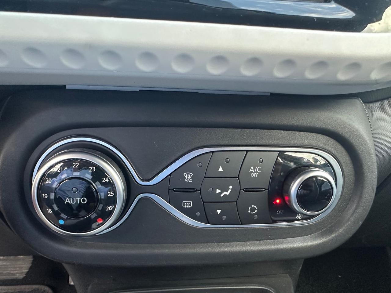 Renault Twingo Authentique R80 #7030