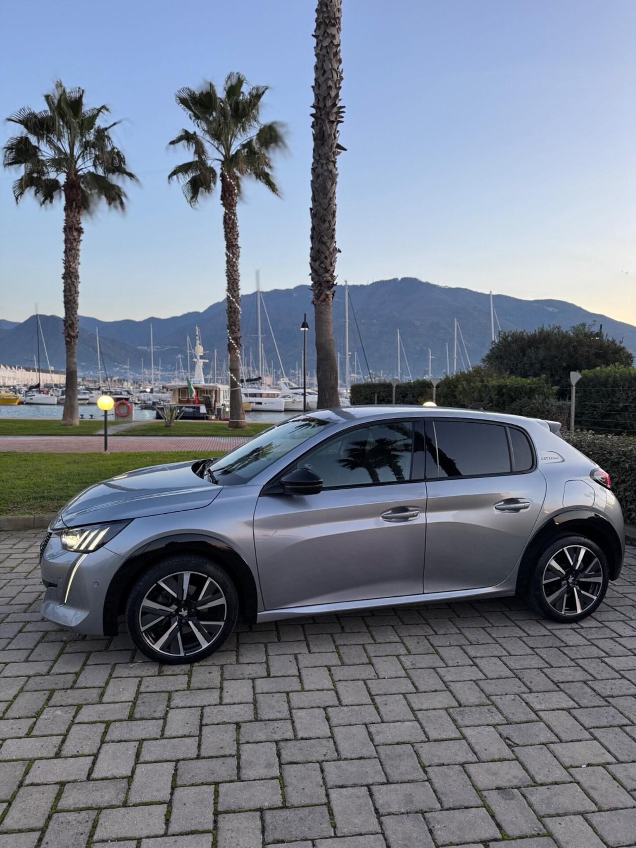 Peugeot 208 PureTech 100 Stop&Start 5 porte GT Line