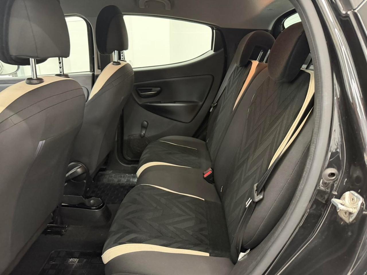 Lancia Ypsilon 1.3 MJT 95 CV S&S Gold 2016