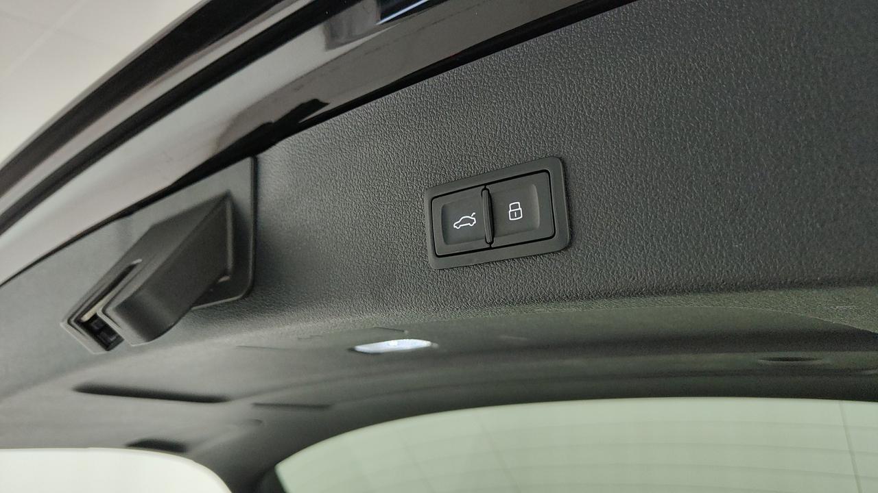 AUDI RS6 Avant 4.0 mhev quattro tiptronic