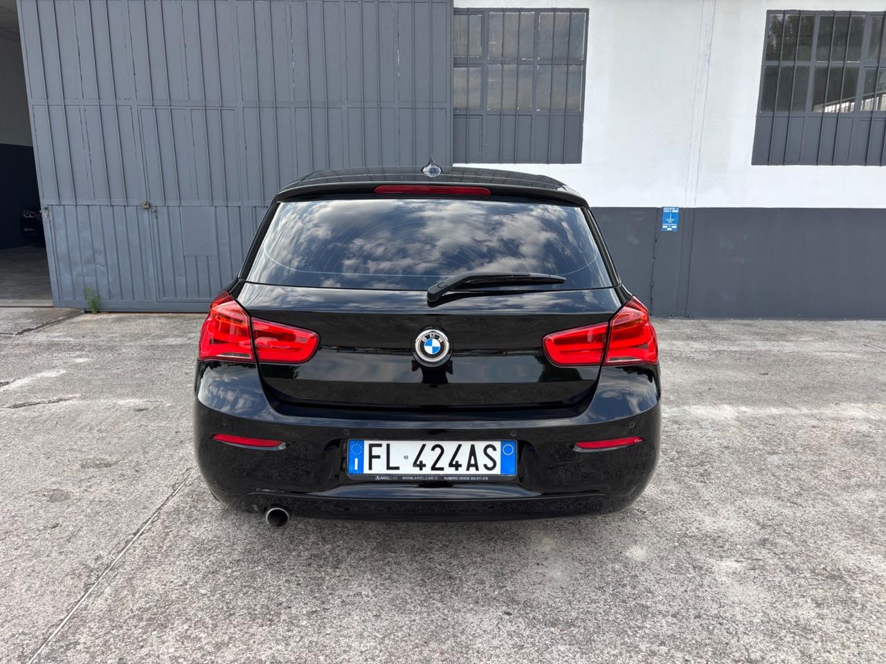 BMW 116d 5p. Garanzia 12 mesi. Neopatentati