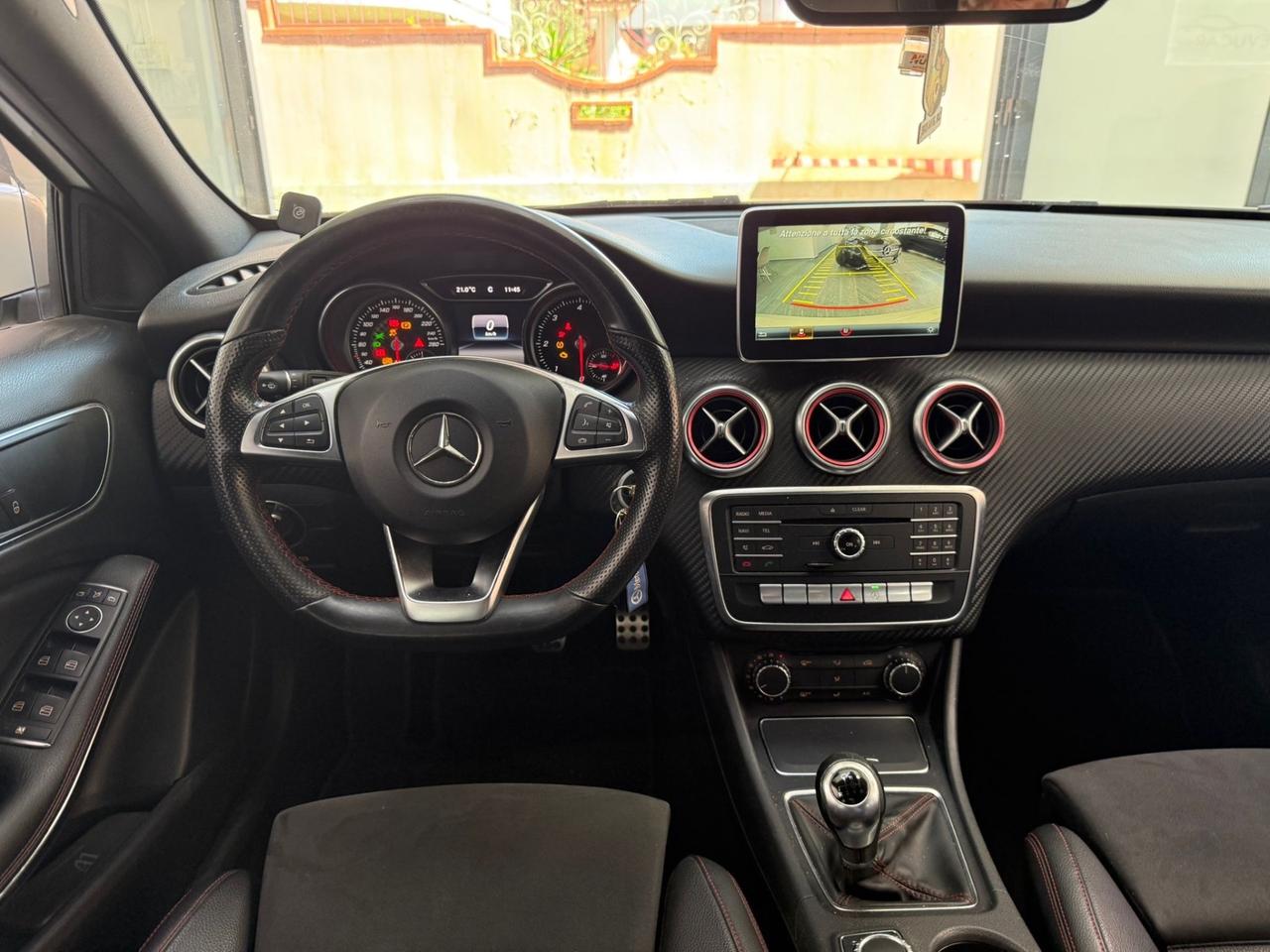 Mercedes-benz A 180d Premium