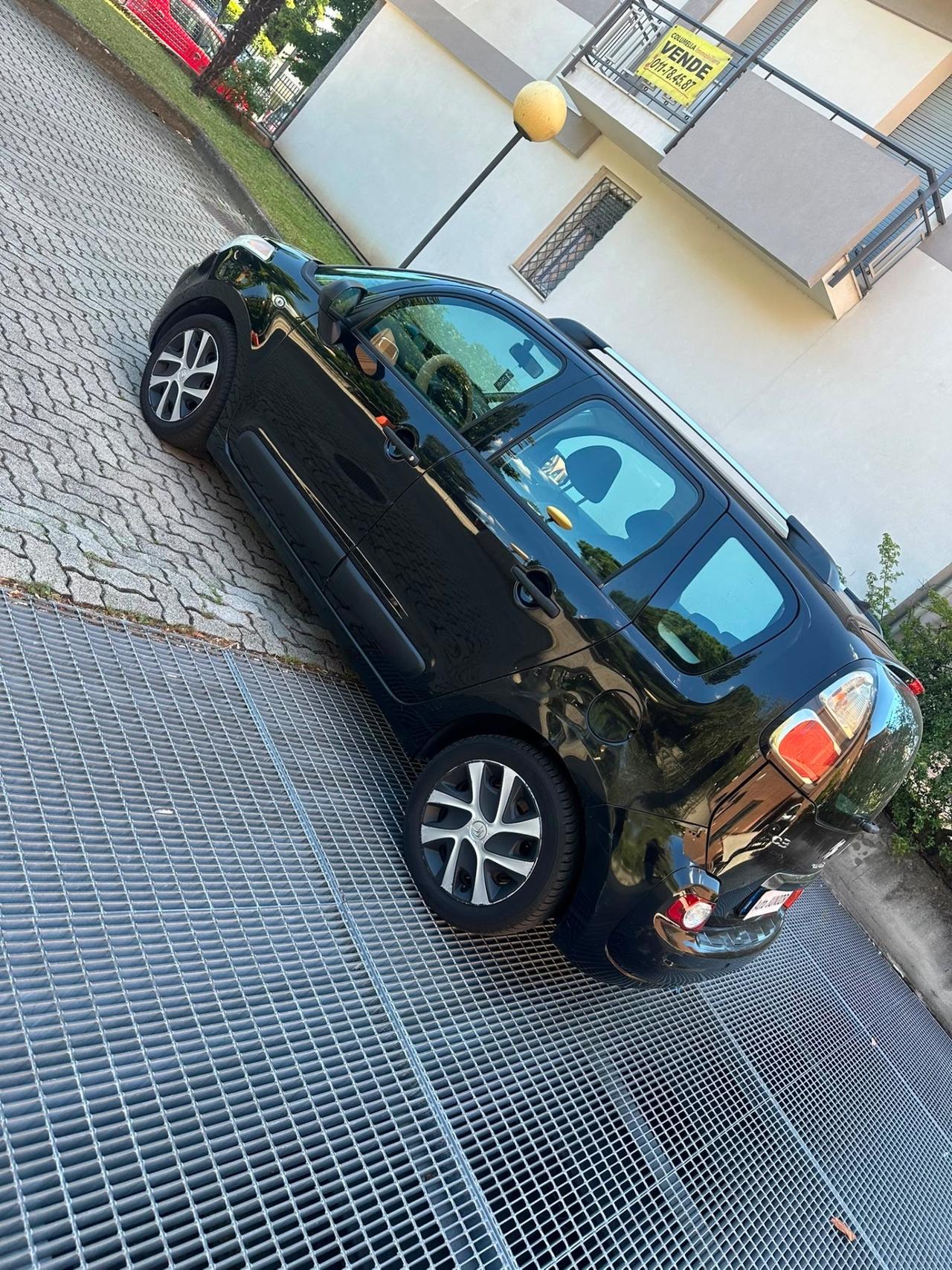 Citroen C3 Picasso 1.4 VTi 95 GPL airdream Seduction