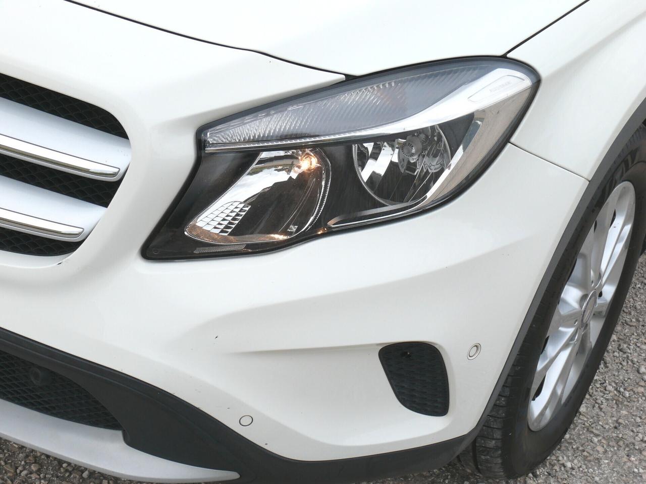 Mercedes-benz GLA 200 GLA 200 d - (M1324)