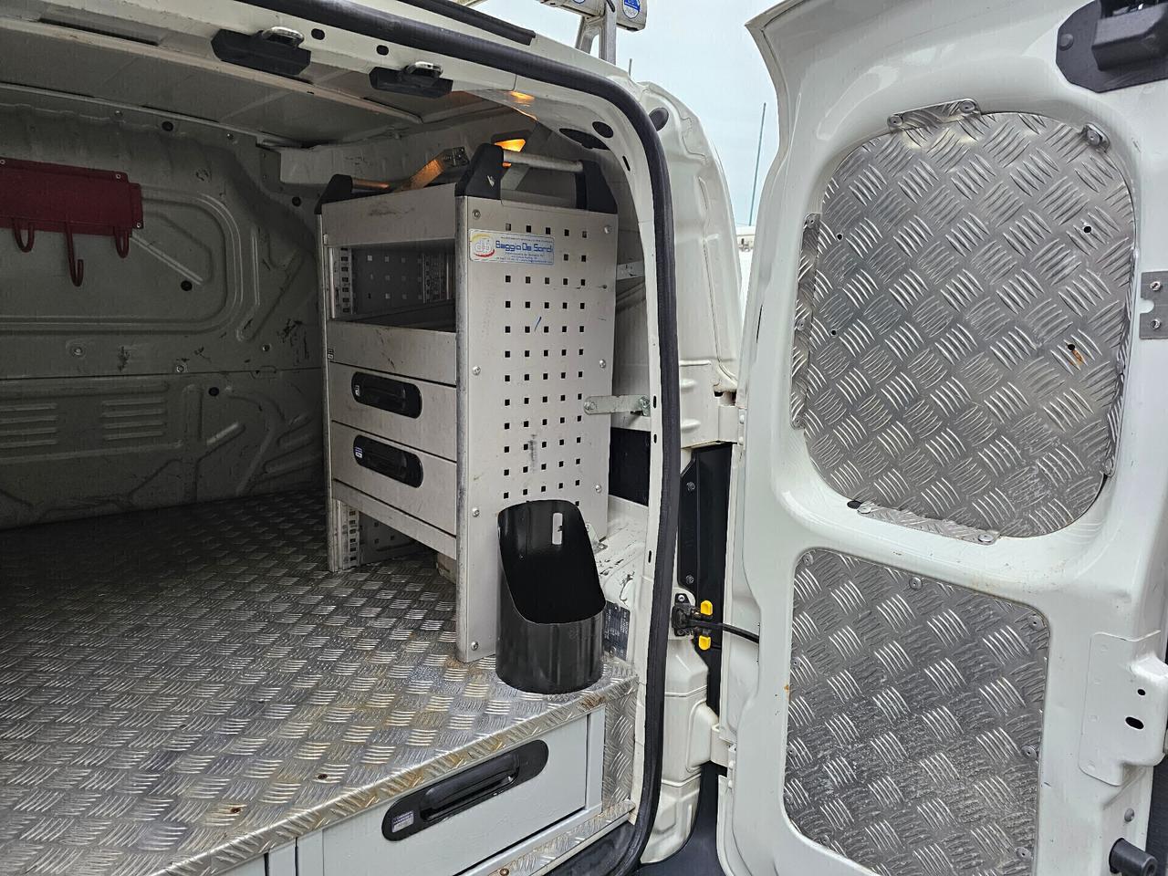 Fiat Fiorino 1.3 MJT 95CV Cargo Allestito Officina Mobile