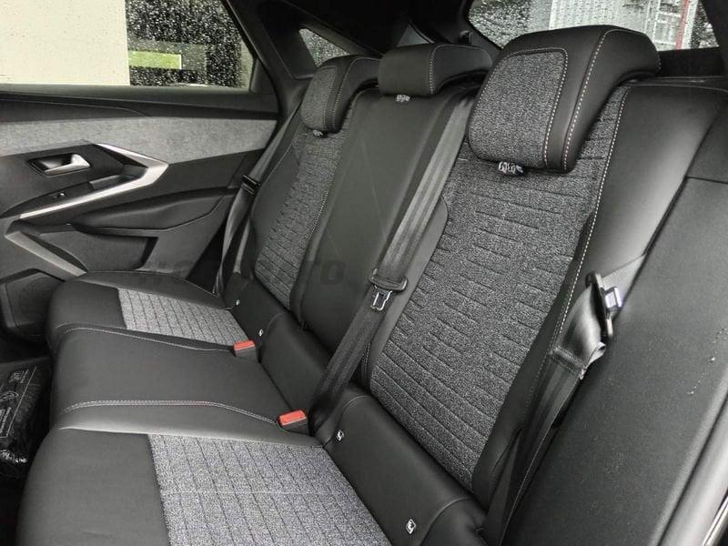 Peugeot 3008 3008 1.2 hybrid Allure 136cv e-dcs6