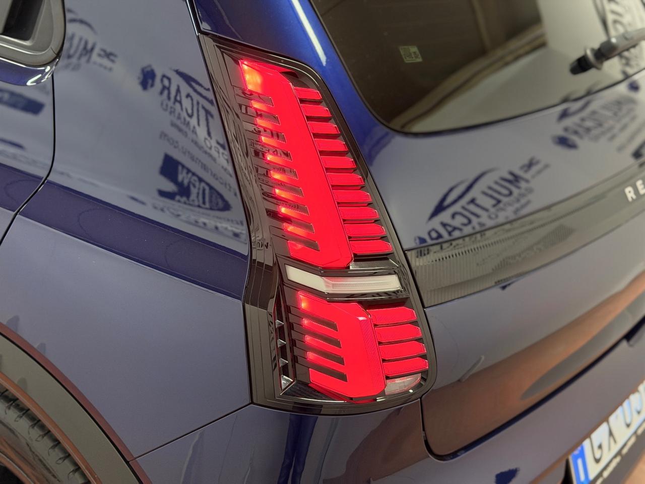 Renault 5 E-Tech Electric 150 CV Comfort Range Iconic Cinq