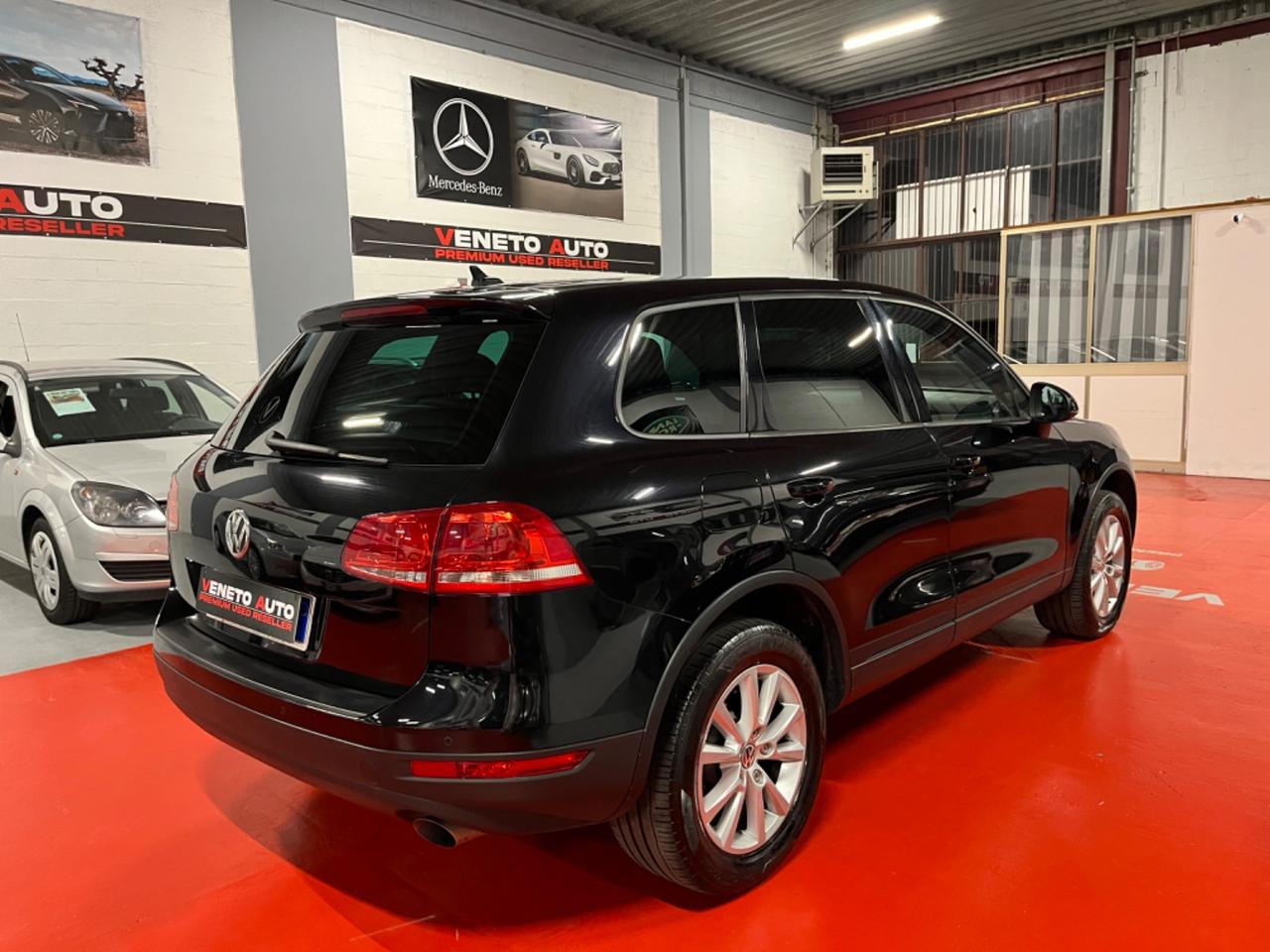 Volkswagen Touareg 3.0 TDI 245 CV tiptronic BlueMotion Techn. Executive