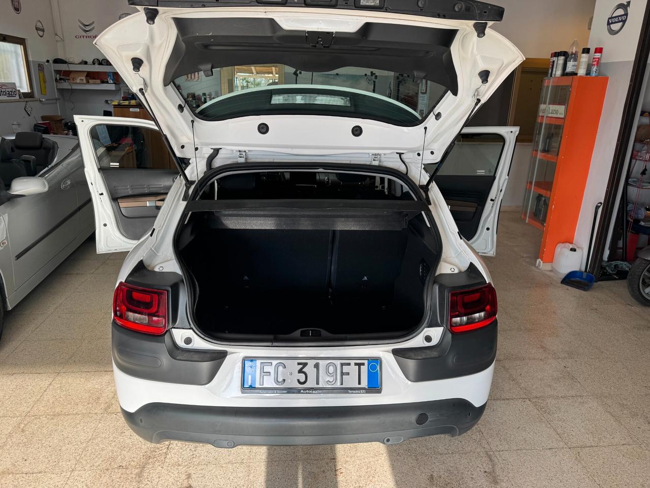 Citroen C4 Cactus BlueHDi 100 cv. Autom. Shine OK NEOPATENTATI