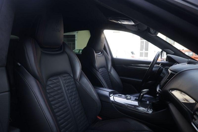 Maserati Levante Maserati Levante V8 580 CV AWD Trofeo Unicoproprietario