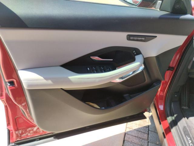 JAGUAR E-Pace 2.0D I4 163 CV AWD Auto R-Dynamic SE