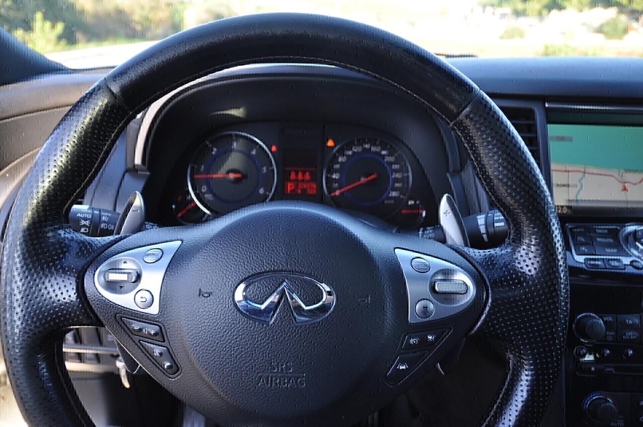 Infiniti FX 30d S Premium