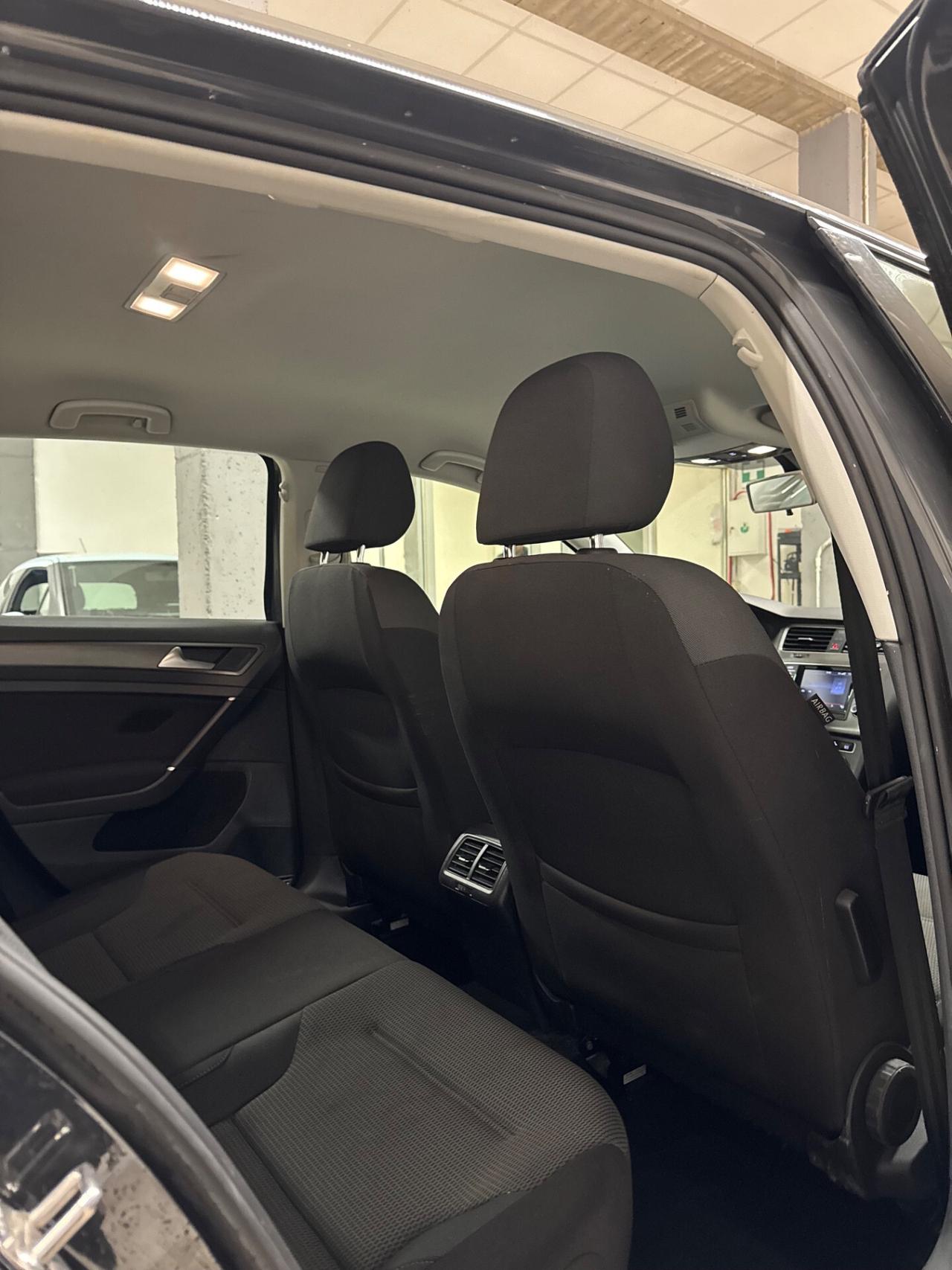 Volkswagen Golf 1.2 TSI 85 CV 5p. Trendline BlueMotion Technology