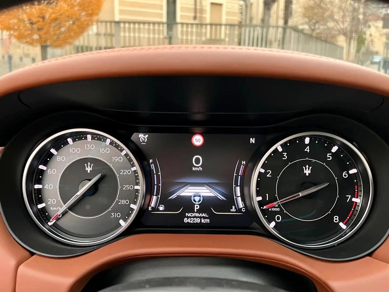Maserati Ghibli V6 430 CV Q4 Granlusso