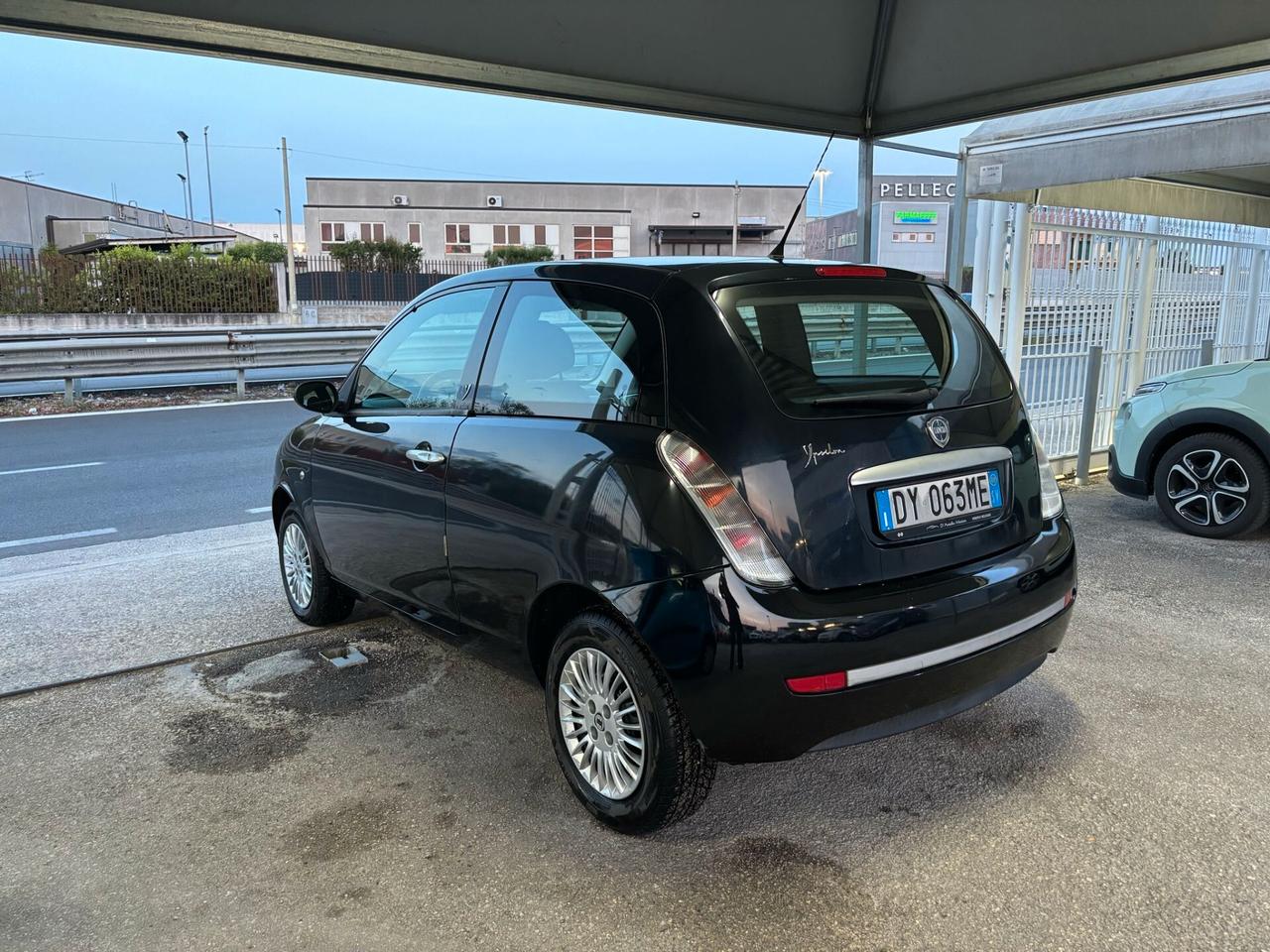 Lancia Ypsilon 1.2 Versus