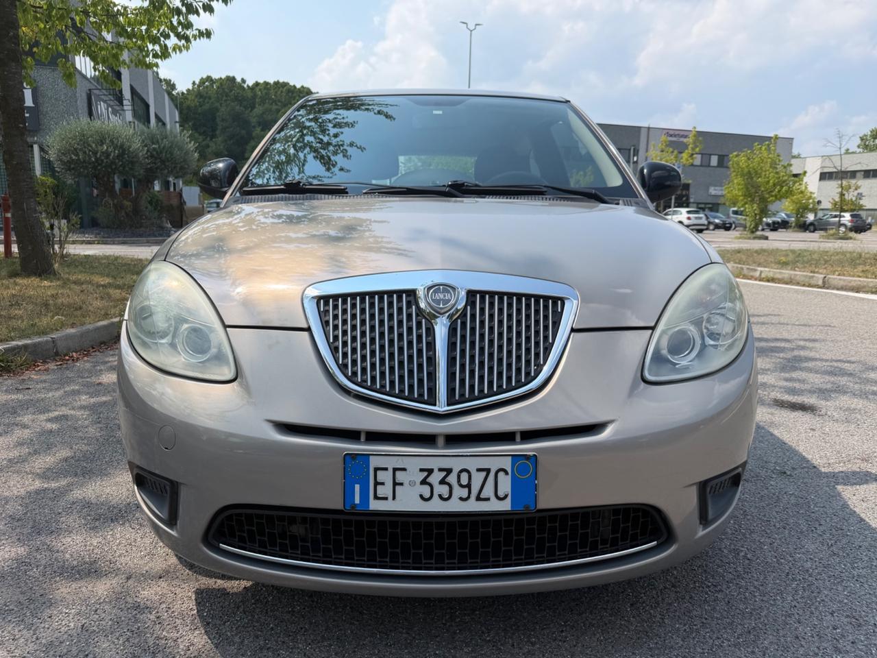 Lancia Ypsilon 1.2 69 CV Diva*Neopatentati*