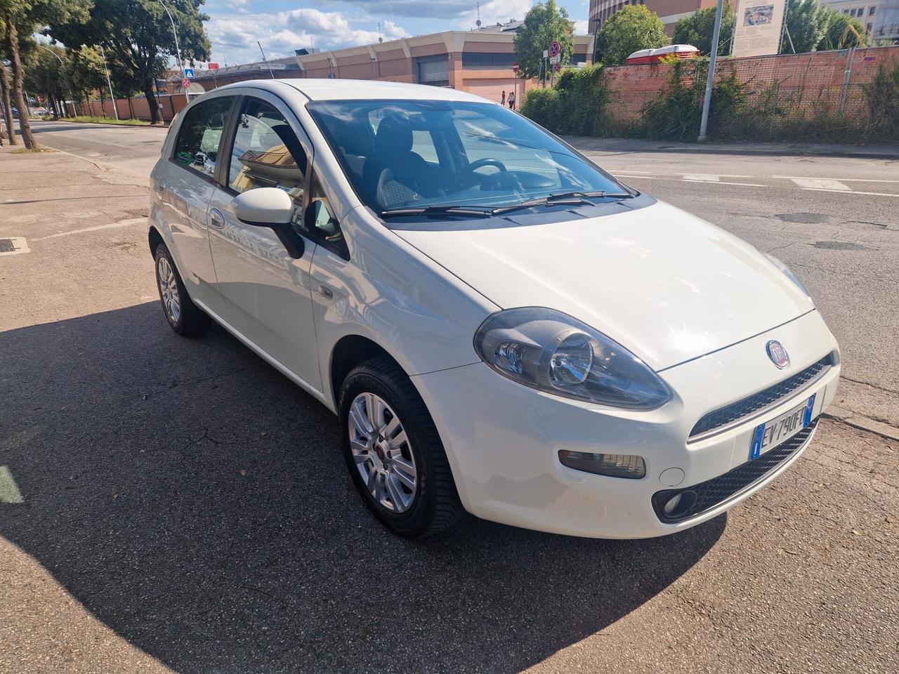 Fiat Punto 1.4 8V 5 porte Natural Power Dynamic