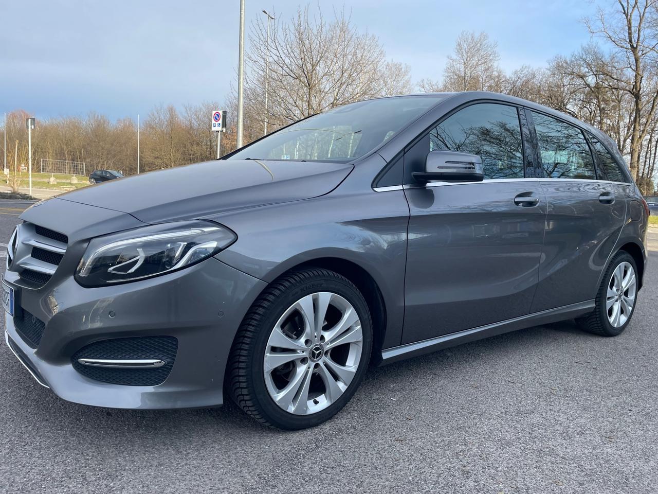 Mercedes-benz B 180 d Automatik Premium*Neopatentati*Solo 44000Km*Euro6