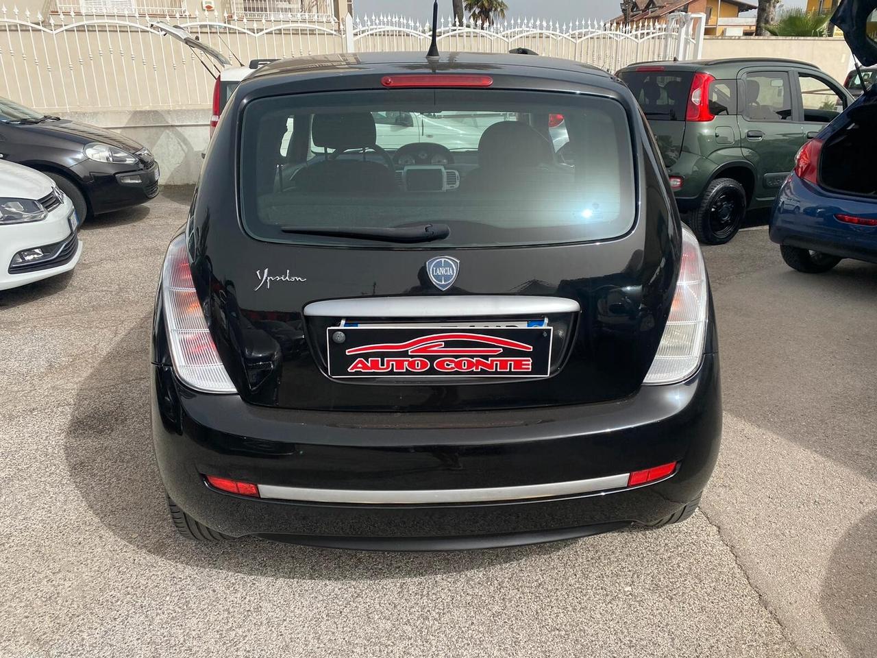 Lancia Ypsilon 1.4 Argento Ecochic GPL